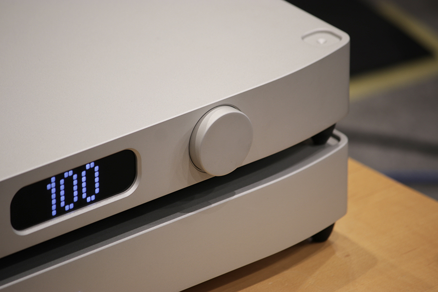 MSB「Discrete DAC Plus」 デモを終えて_e0404728_23533342.jpg