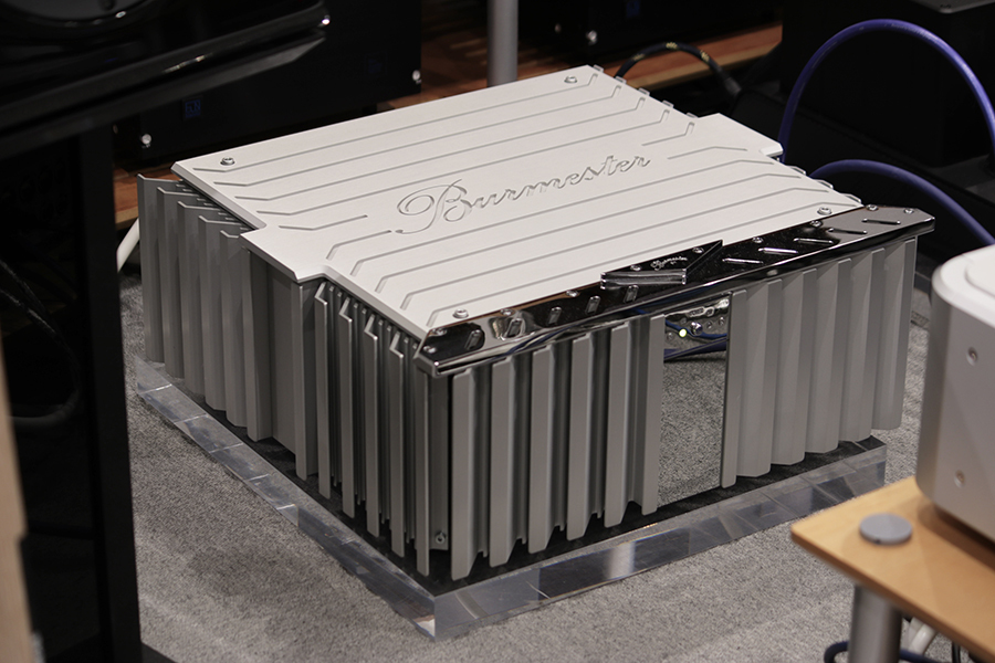 MSB「Discrete DAC Plus」 デモを終えて_e0404728_23540038.jpg
