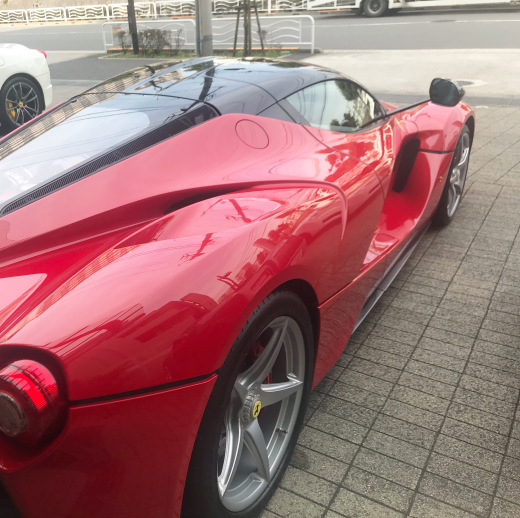 la Ferrari と F40_a0129711_18411155.jpg