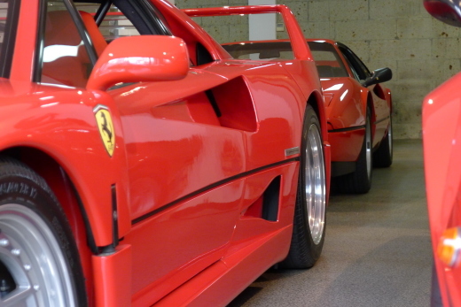 la Ferrari と F40_a0129711_18424940.jpg