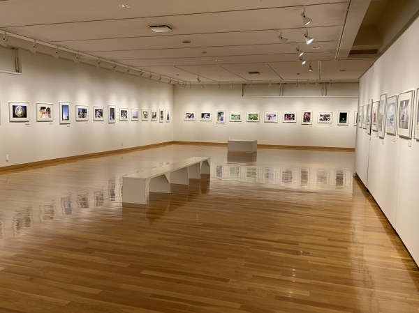 東川町文化ギャラリーで開催中の写真展_b0187229_13103546.jpg