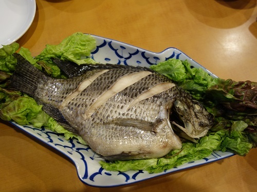 眼を見張らずにおれないクァクンティムのタイ料理の宴 Kimcafeのb級グルメ旅 眼を見張らずにおれないクァクンティムのタイ料理の宴 Kimcafeのb級グルメ旅