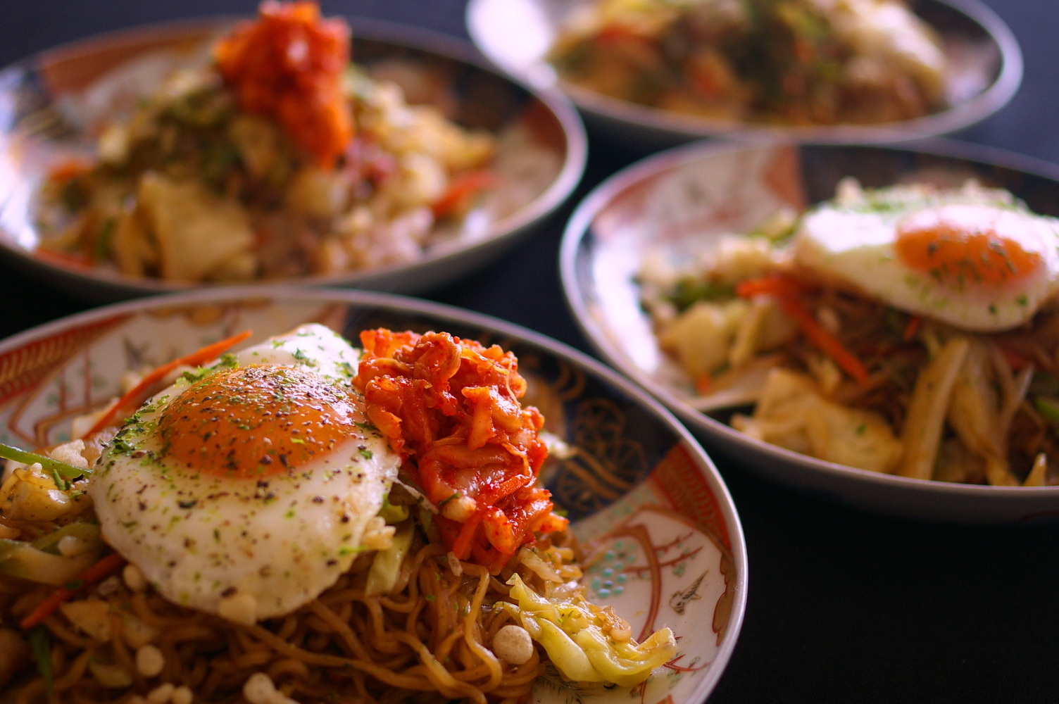 目玉焼きのせソース焼きそばとどら焼き_d0327373_14433127.jpg