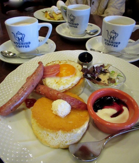 星乃珈琲店 ＊ 大阪 休日モーニング♪_f0236260_16194703.jpg