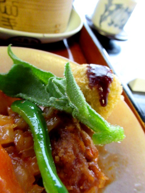 観心寺・創作精進料理 庫裏「KU-RI」 ＊ ３月のランチをいただきました♪_f0236260_16241501.jpg