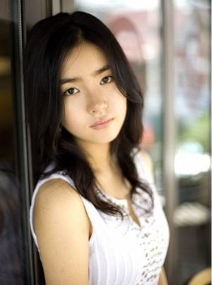 韓国の北川景子?清純グラマーで大人気の女優 すっぴん、元カレの死 顔が変わった? 英会話が得意!_f0158064_01414114.jpg