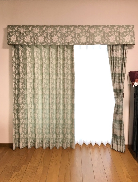 暮らしをリフレッシュするカーテンのご提案_d0224984_17165240.jpg