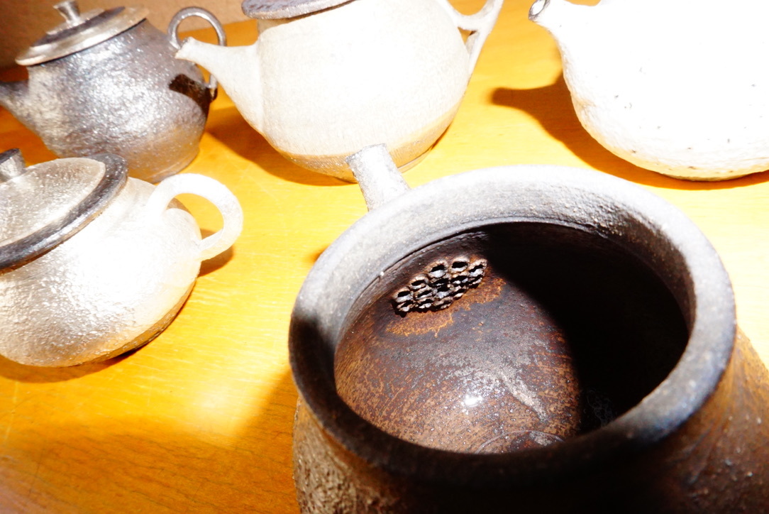 山本哲也 うつわ展 明日からです (3/18~23)_b0132442_16582915.jpeg