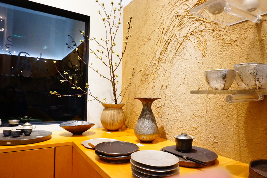 山本哲也 うつわ展 明日からです (3/18~23)_b0132442_19223301.jpeg