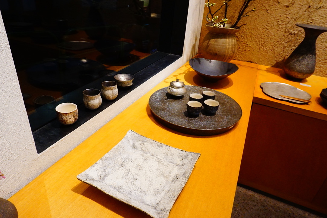 山本哲也 うつわ展 明日からです (3/18~23)_b0132442_19223729.jpeg