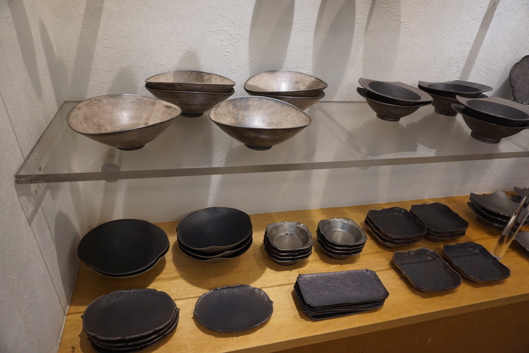 山本哲也 うつわ展 明日からです (3/18~23)_b0132442_19225856.jpeg