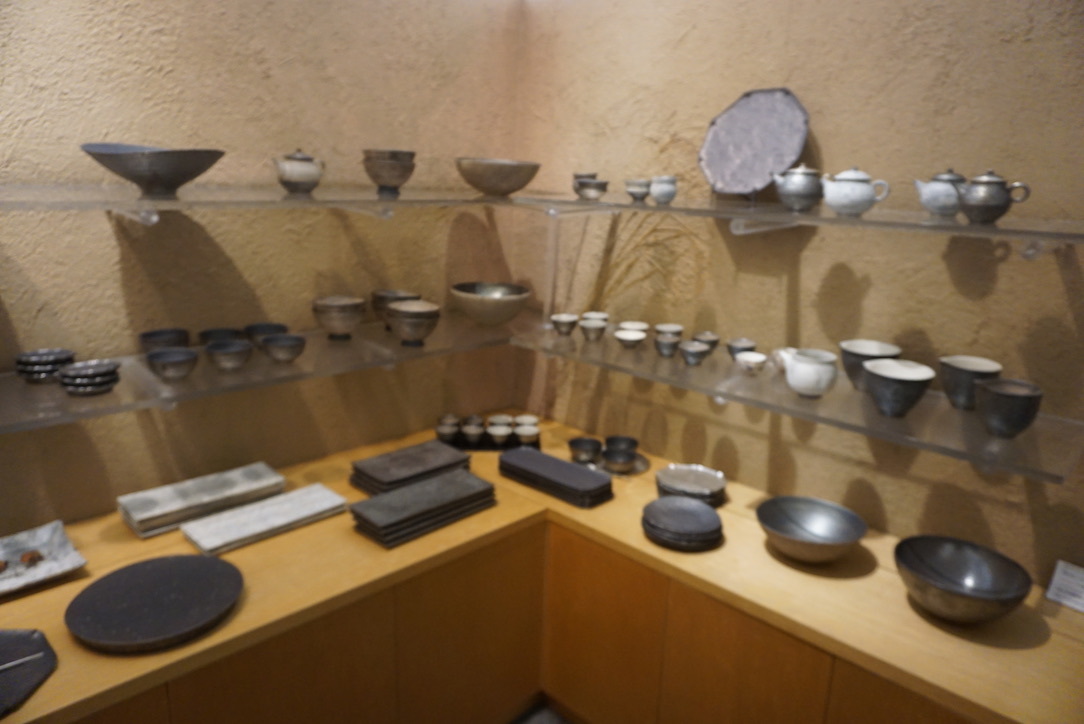 山本哲也 うつわ展 明日からです (3/18~23)_b0132442_19230423.jpeg