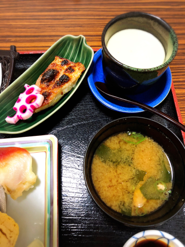 桂鮓(かつらずし)_e0292546_02134334.jpg