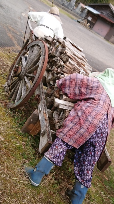 等身大ひな祭り　案山子の里_b0343251_14541502.jpg