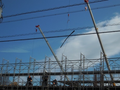 建設中_e0246154_15084618.jpg