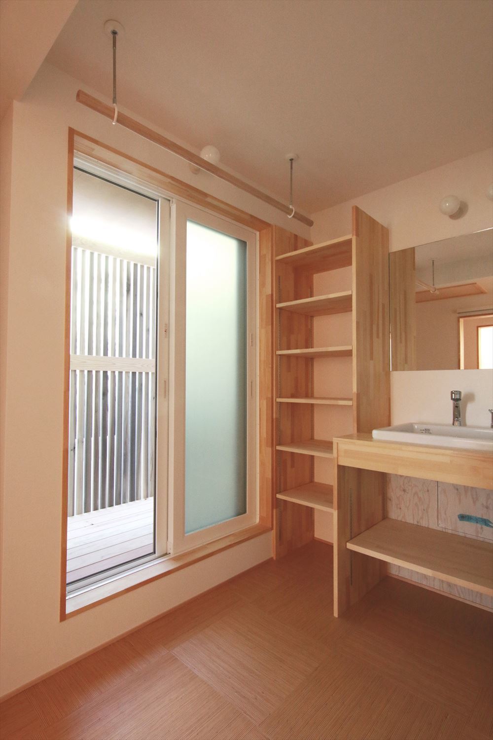 吹抜でつながるタテとヨコに広がる住まい オープンハウスの見どころ_b0349892_14344226.jpg