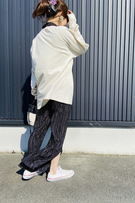 Samediオススメsaleアイテム リリーブラウン Lily Brown プリーツカットパンツ Select Shop Samedi Et Dimanche News Blog Samediオススメsaleアイテム リリーブラウン Lily Brown プリーツカットパンツ Select Shop Samedi Et Dimanche News Blog