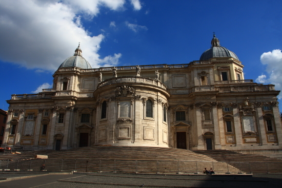 ローマの神殿の柱を彩る5世紀からルネッサンスまで豪華絢爛なモザイク美術の世界_a0113718_00411434.jpg