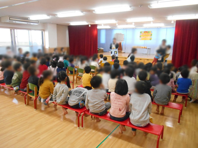 お誕生日会_e0148419_1711233.jpg