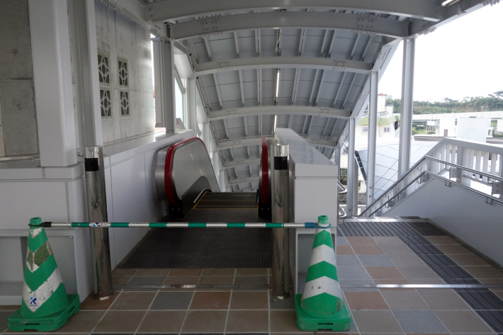 浦添市の歴史散歩 浦添城跡 県営浦添大公園 ハクソー・リッジ ゆいレール 浦添前田駅 2020年1月 那覇・浦添の旅_f0117059_19505948.jpg