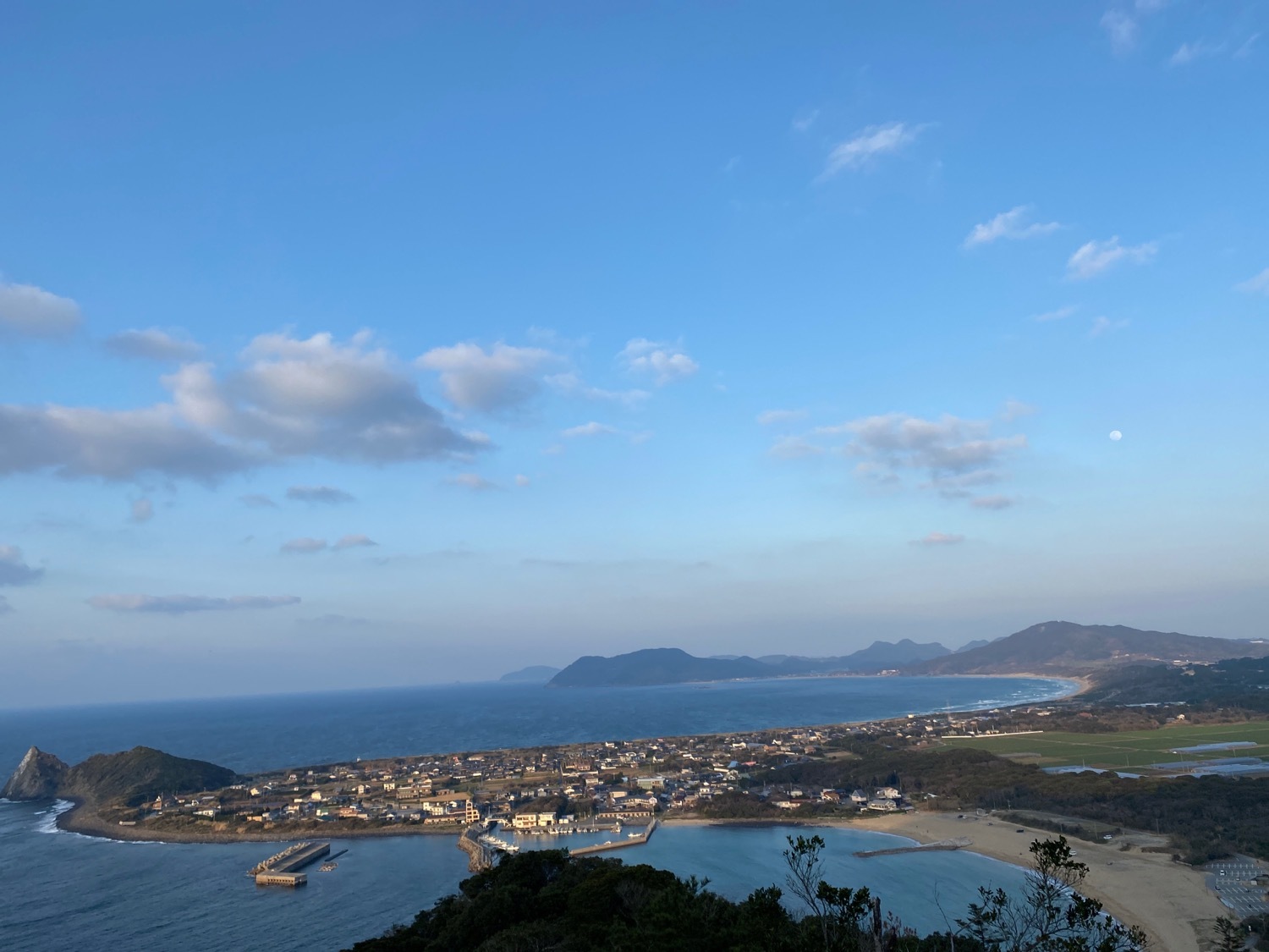 糸島十坊山の続きで夕日を見に立石山へ_f0232994_15145921.jpg