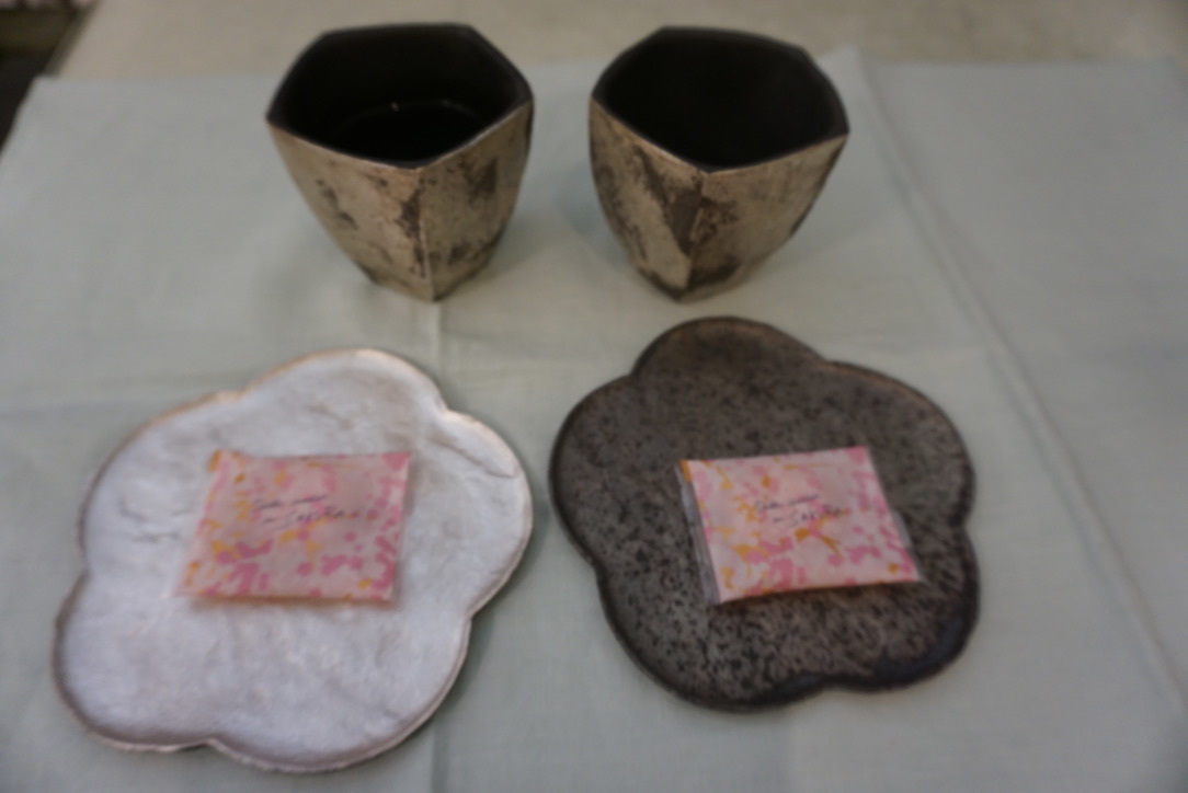 山本哲也うつわ展3日目です_b0132442_18062884.jpeg