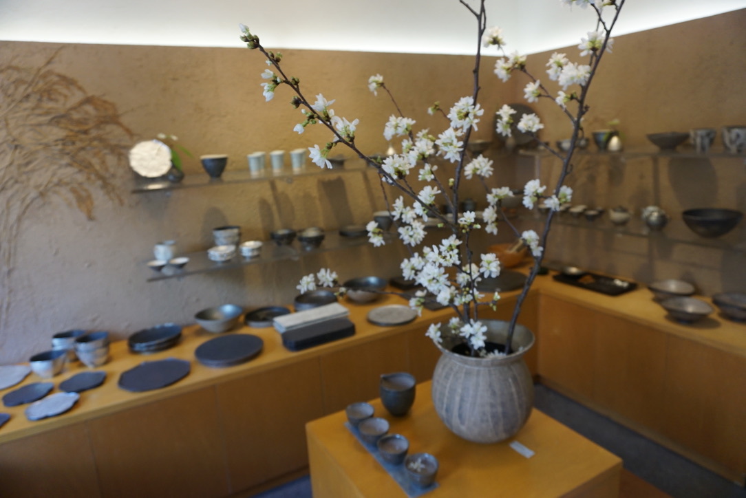 山本哲也うつわ展3日目です_b0132442_18073976.jpeg