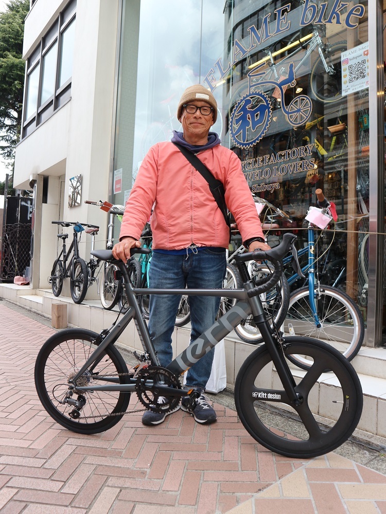 3月20日　渋谷　原宿　の自転車屋　FLAME bike前です_e0188759_18112356.jpg