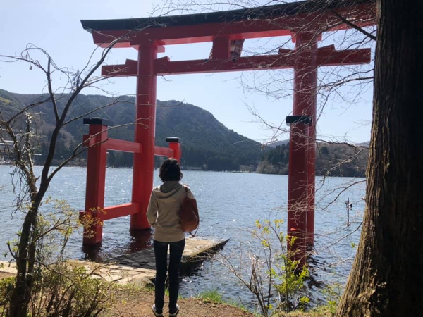 早春の箱根温泉旅 箱根神社 平和の鳥居 へ Life Is Delicious