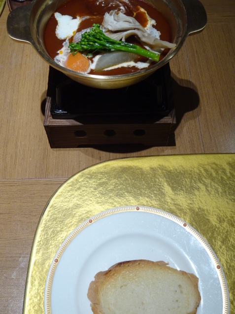 鬼怒川金谷ホテル (7) 夕食の続き~朝_b0405262_23475438.jpg