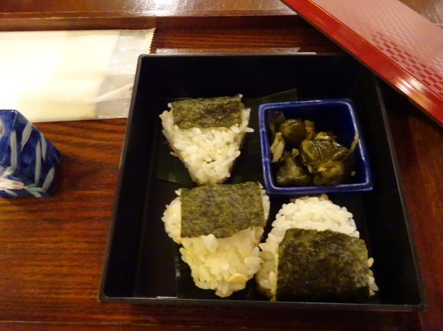 鬼怒川金谷ホテル (7) 夕食の続き~朝_b0405262_23512395.jpg
