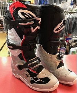 アルパインスターズブーツ入荷！_d0070634_17232056.png