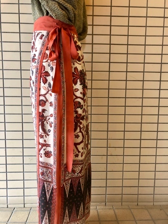 cardofabrica◇インドネシアバティック更紗ラップスカート◇_d0127394_11470820.jpeg