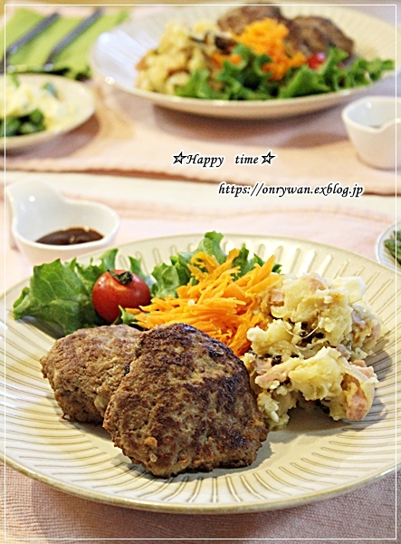 4色そぼろ弁当と今夜はハンバぁーグぅー♪_f0348032_18125813.jpg