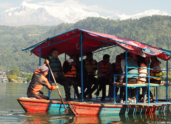 フェワ湖　NHJ Zenith Defy Extreme Jungle Edition – Element iN Time NYC