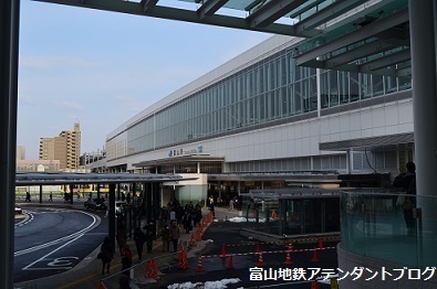 市内電車の乗り場~富山駅から乗る場合~_a0243562_11494755.jpg