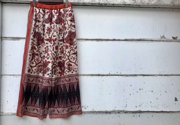 cardofabrica◇インドネシアバティック更紗イージーパンツ◇_d0127394_11541055.jpeg