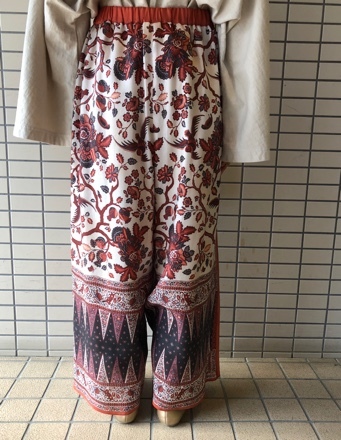 cardofabrica◇インドネシアバティック更紗イージーパンツ◇_d0127394_12012521.jpeg