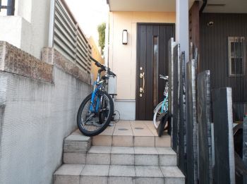 自転車の置き場所に困ってませんか?_c0146040_18485575.jpg