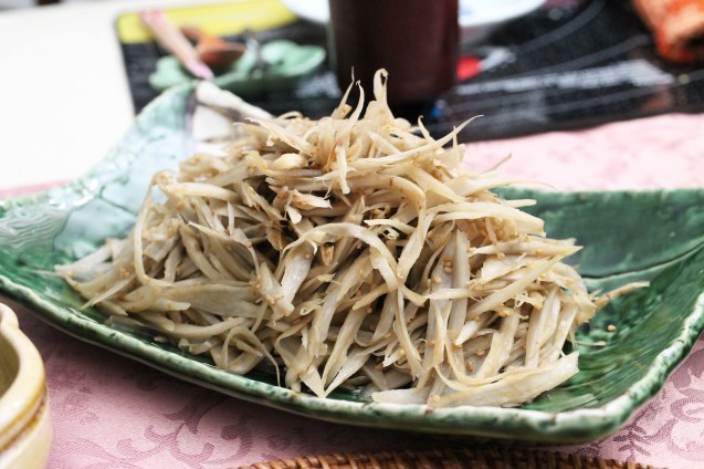 キャベツを食べる「豚の生姜焼き」_d0377645_23245708.jpg