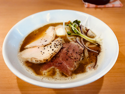 らぁ麺 丸山商店_e0292546_07105215.jpg
