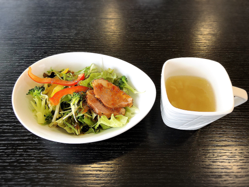 オリーブカフェ わたらい店_e0292546_17563716.jpg