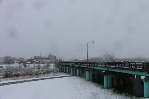 朝の散歩は「彼岸過ぎての七雪」２０２０．３．２９_c0075701_09520659.jpg