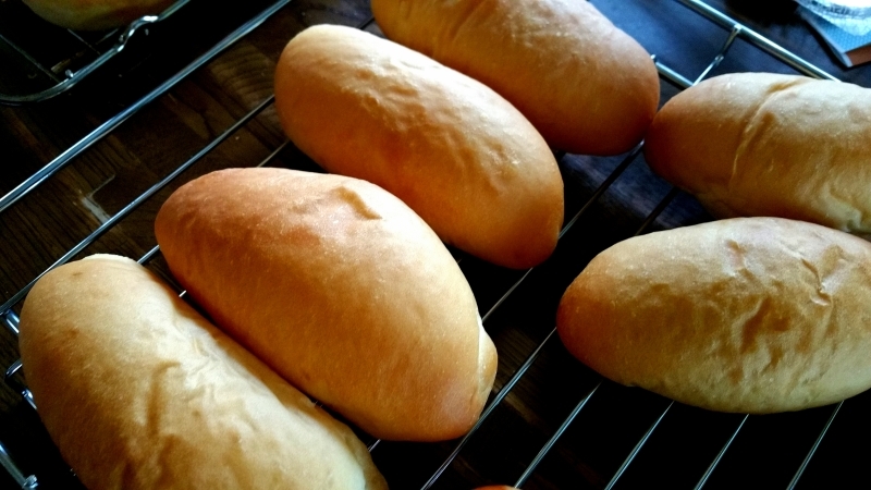 バンズとコッペ_a0391707_22501253.jpg