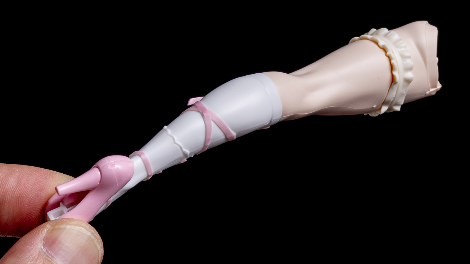 南ことりのスカートの向こう側に、あらゆるプラモデルの本質を見る。_b0029315_17541448.jpg