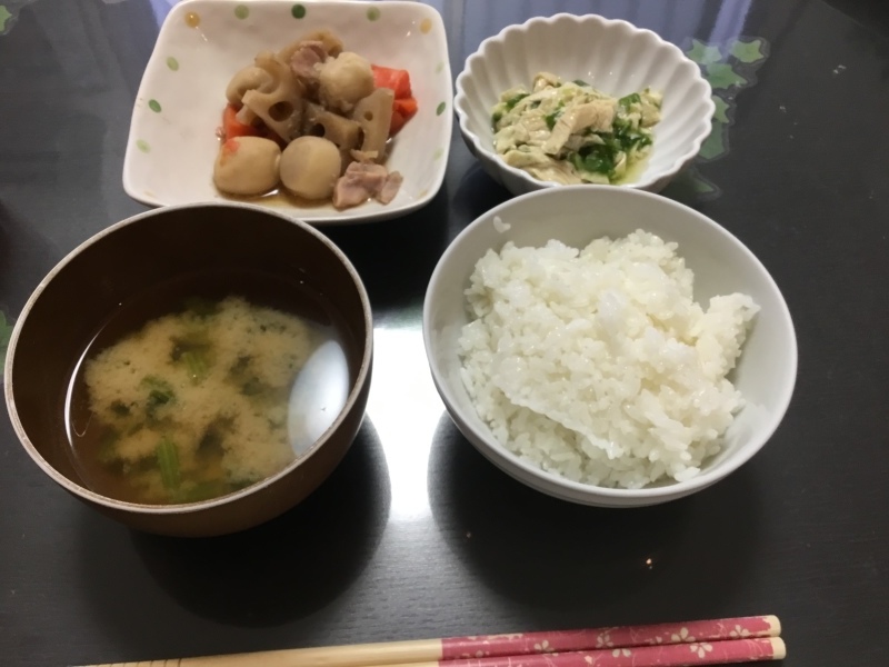 朝食 筑前煮 湯葉とろろ ごはん 味噌汁 今日の献立
