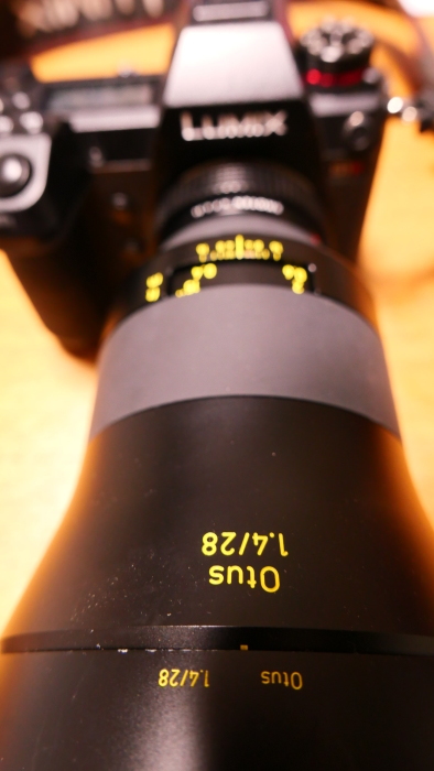 焦点工房 Nikon Fマウント~ライカLマウントアダプターwith Zeiss 1億8千万画素テスト_f0050534_14292941.jpg
