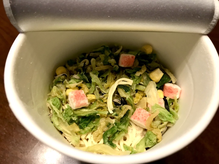 どっさり野菜ちゃんぽん(エースコック)_c0212604_1164421.jpg