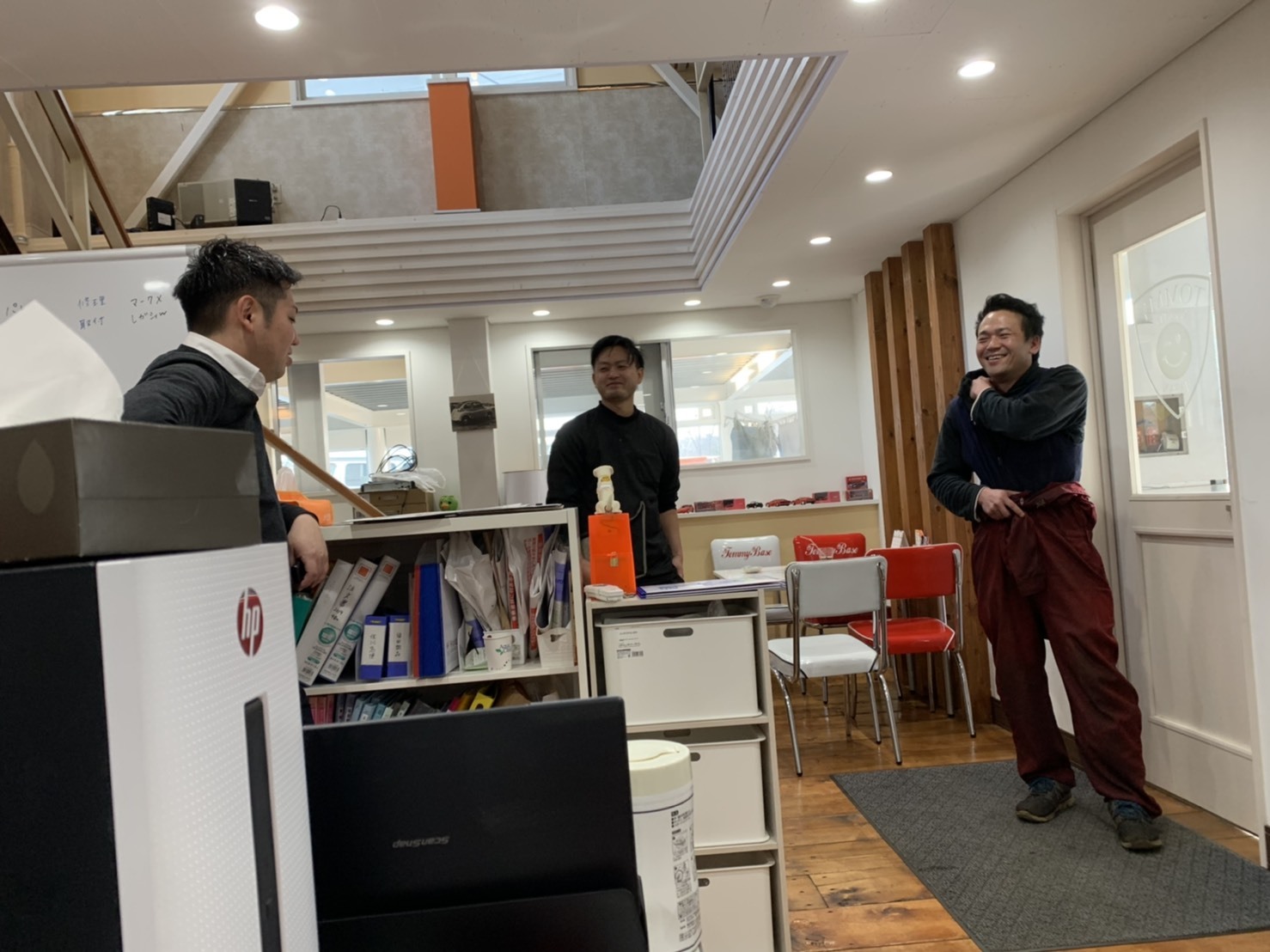 3月31日(火)TOMMYBASEブログ☆3月最終日!M社様フォレスターご成約!レクサス♬スバル限定車♬自社ローン全国対応!_b0127002_16442430.jpg