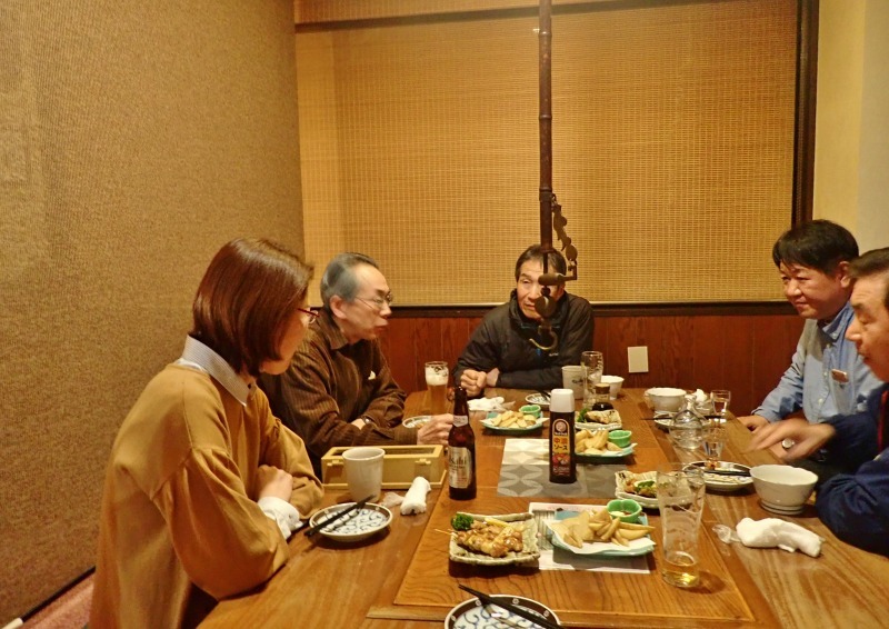 昨夜は最後の四役会議でした_c0336902_21361594.jpg